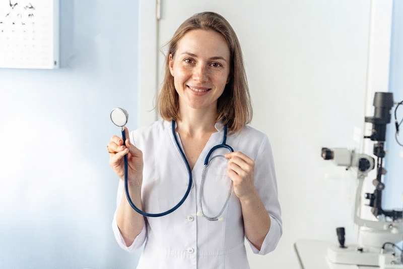Dr. Erin Cole